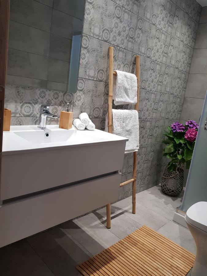 Galazia Thea Apartments Архангелос Екстериор снимка